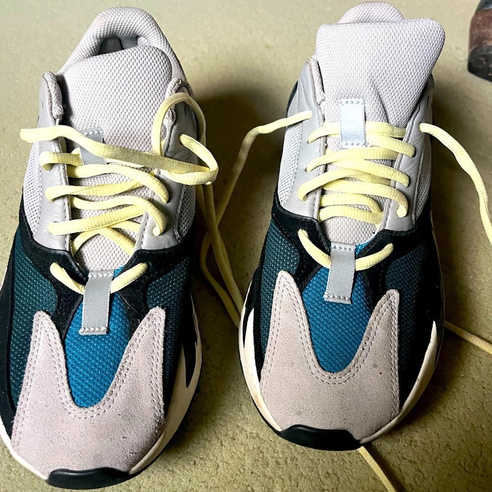 Adidas Yeezy Boost 700 B75571 Wave Runner Solid Grey Chalk White Black (Men's)